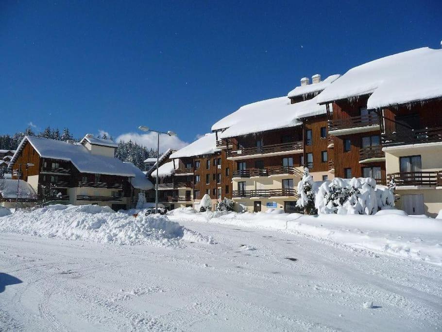 T2 Pour 4 Pers Style Chalet Pied Des Pistes Bolquere Экстерьер фото