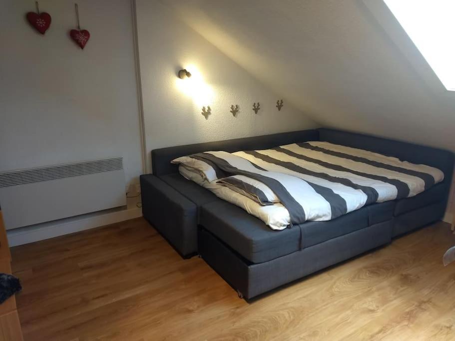 T2 Pour 4 Pers Style Chalet Pied Des Pistes Bolquere Экстерьер фото